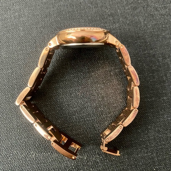 ‼️SOLD‼️Fossil Ladies watch - Picture 3 of 4